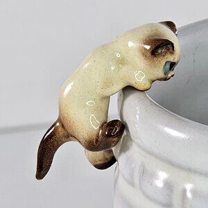 Hagen Renaker Siamese Climbing Kitten Cat Hanging Miniature Figurine